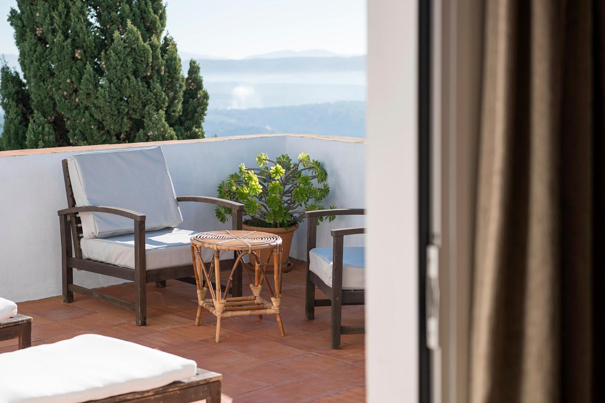Apartahotel La Galbana Vejer