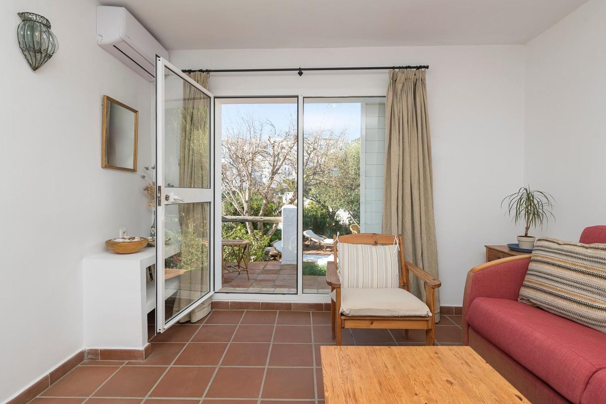 Apartahotel La Galbana Vejer *
